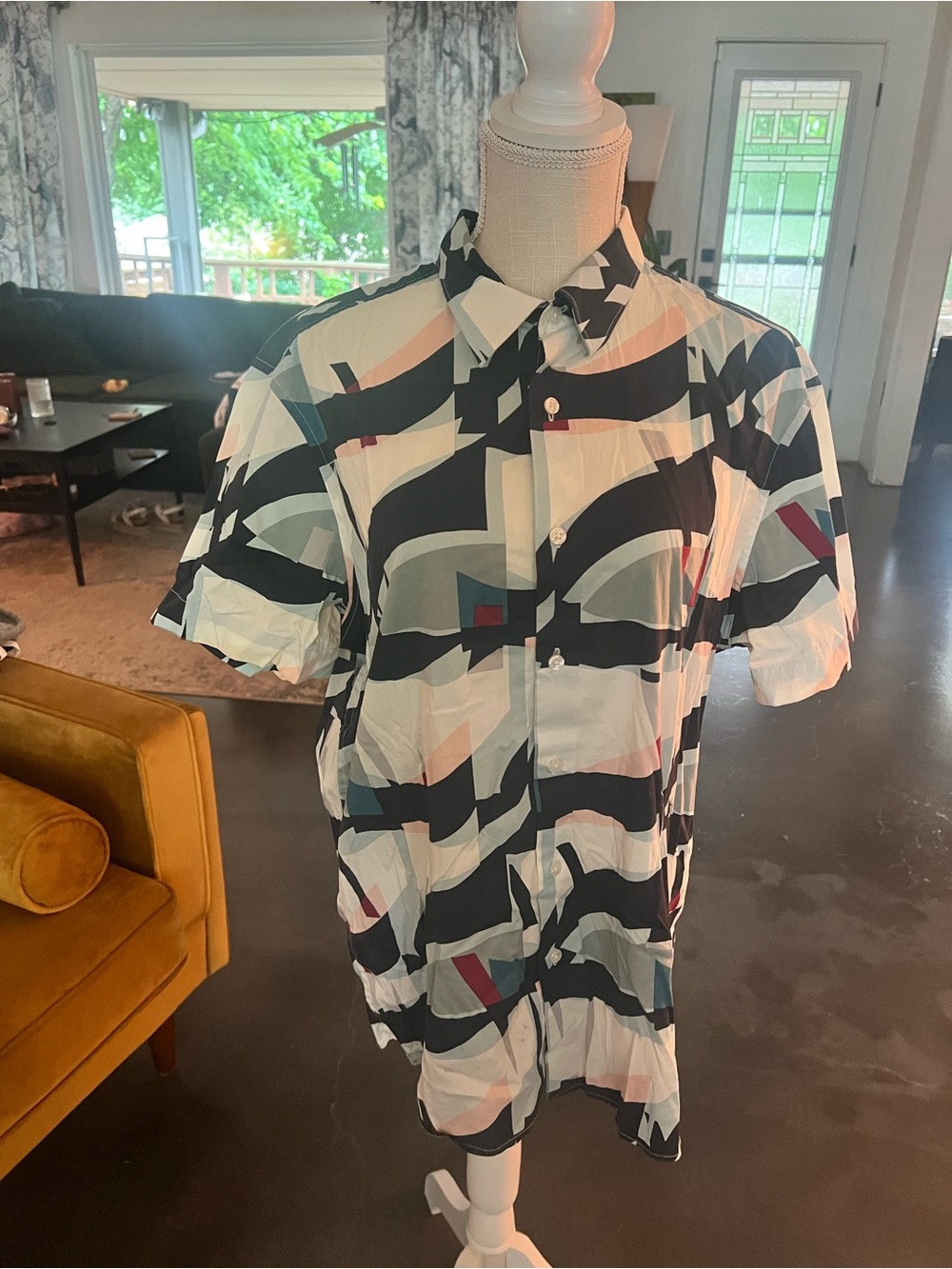 Perry Ellis Black & White Abstract Short-Sleeve Button-Down Shirt